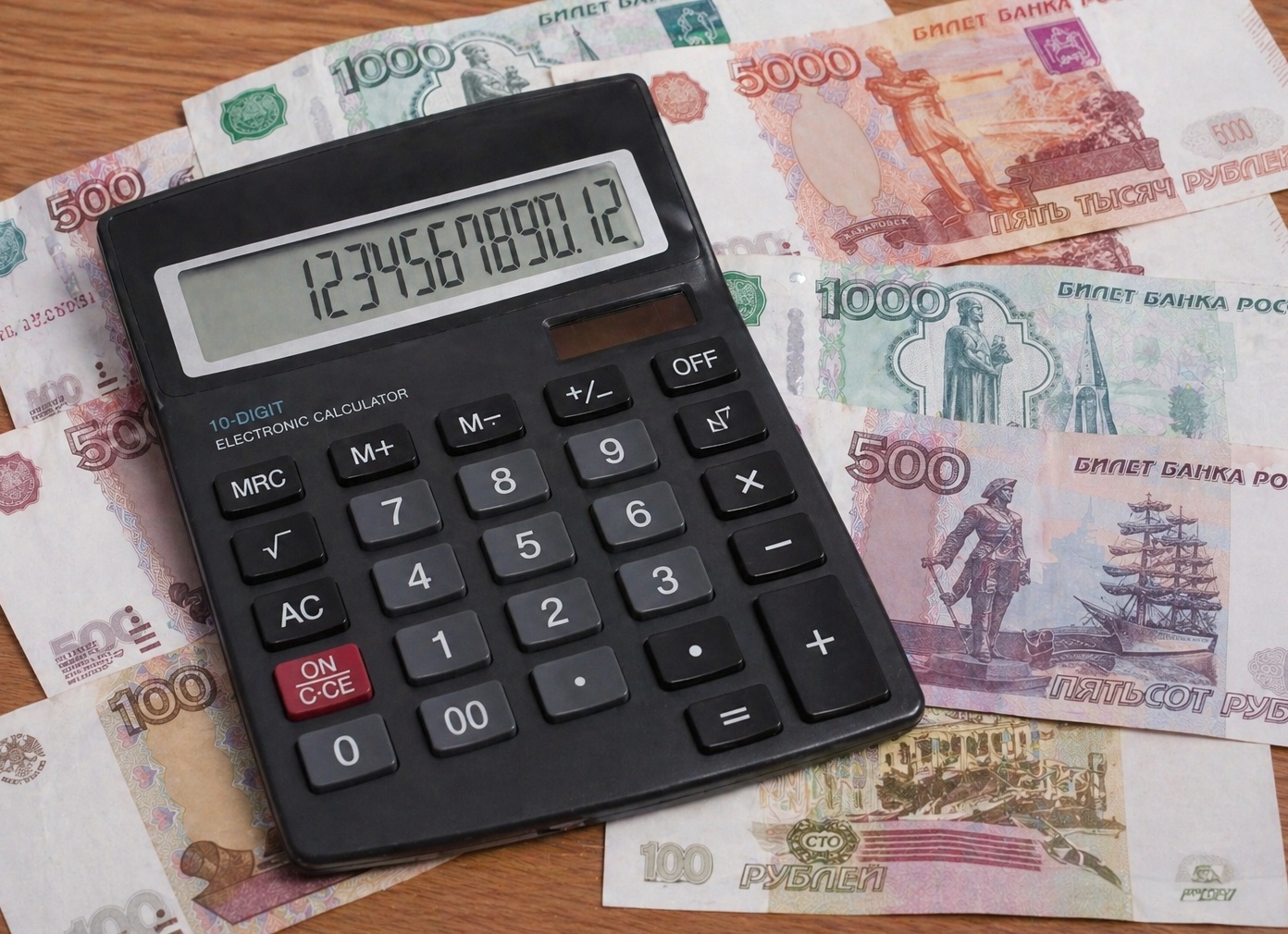 Телеведущая Юлия Высоцкая заработала 164 миллиарда за 2025 год: что приносит ей доход