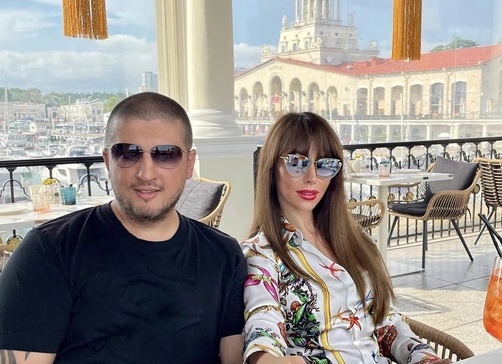 Жена кондитера Рената Агзамова назвала причину развода с ним